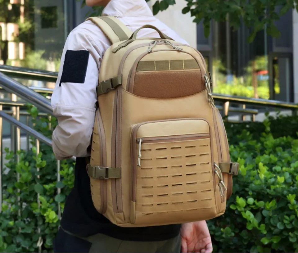 Mochila Tática 45 Litros Falcon® - Cáqui