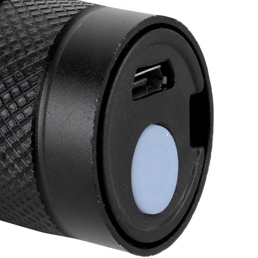 Mini Lanterna com função Lampião e carregamento USB