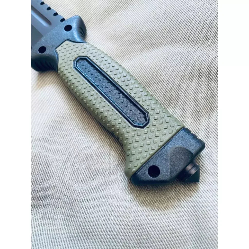 Kit de Sobrevivência Faca + Itens
