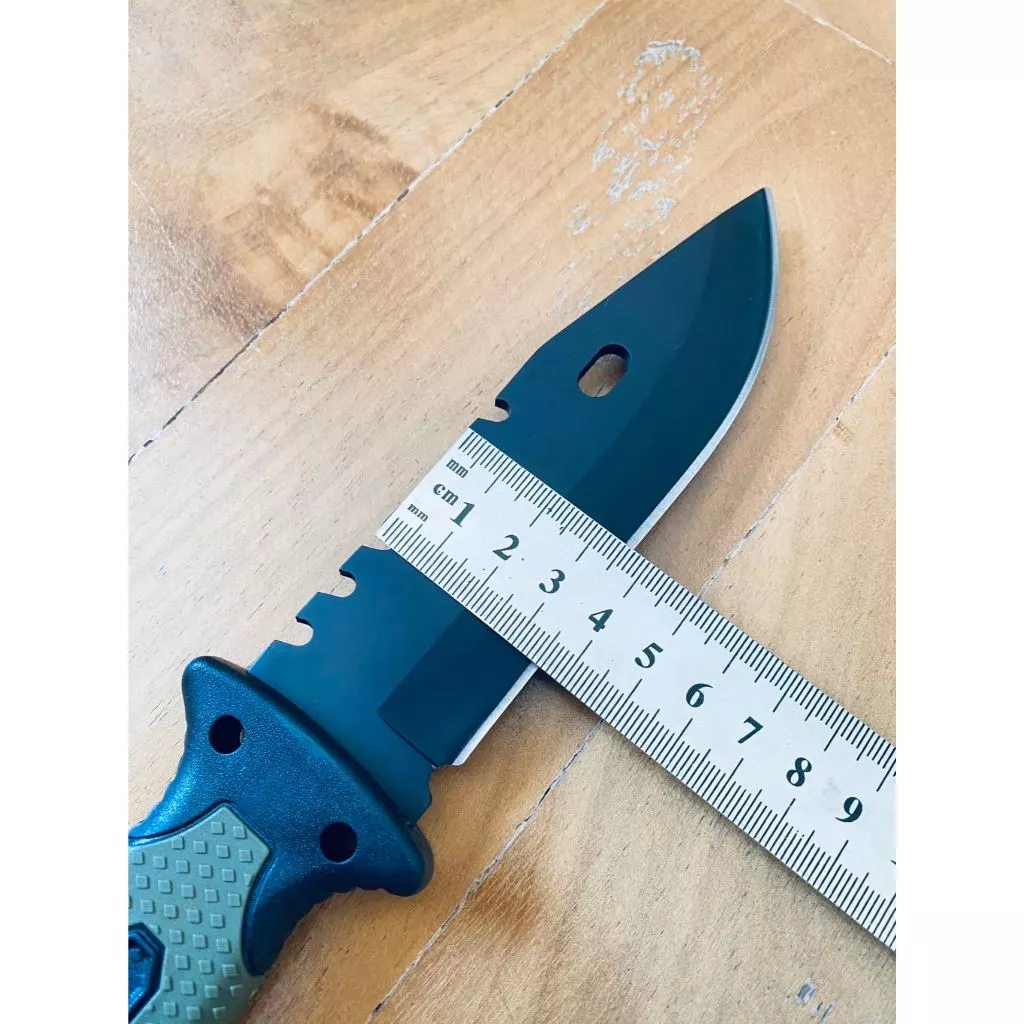 Kit de Sobrevivência Faca + Itens